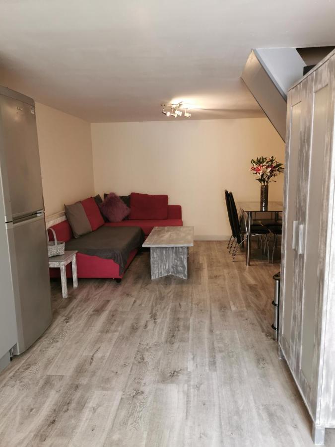 Palaz 1 - 2 Bedroom Garden Flat Edmonton Dış mekan fotoğraf