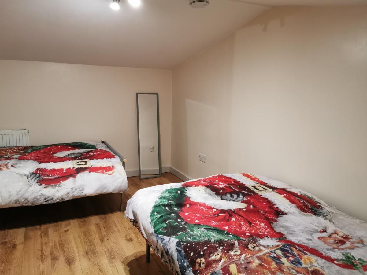 Palaz 1 - 2 Bedroom Garden Flat Edmonton Dış mekan fotoğraf