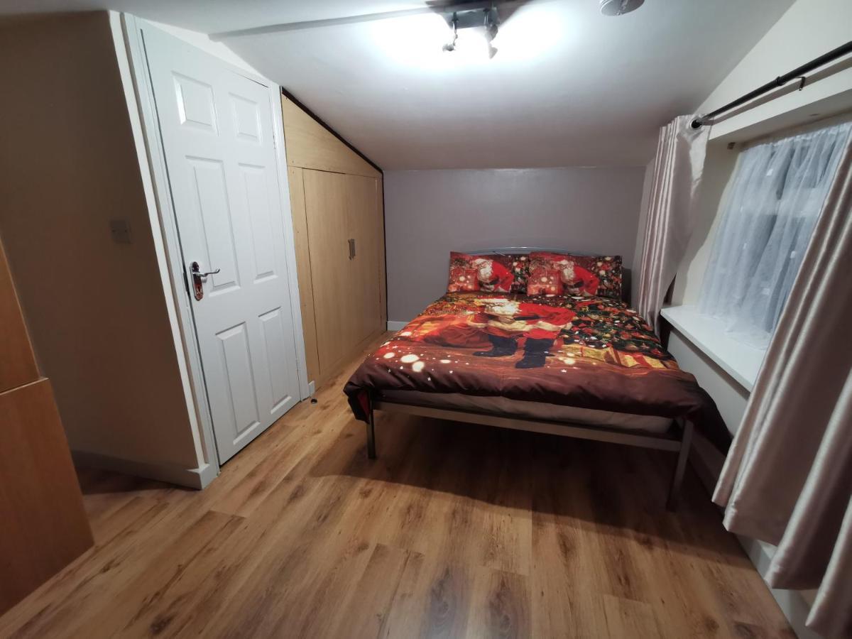 Palaz 1 - 2 Bedroom Garden Flat Edmonton Dış mekan fotoğraf